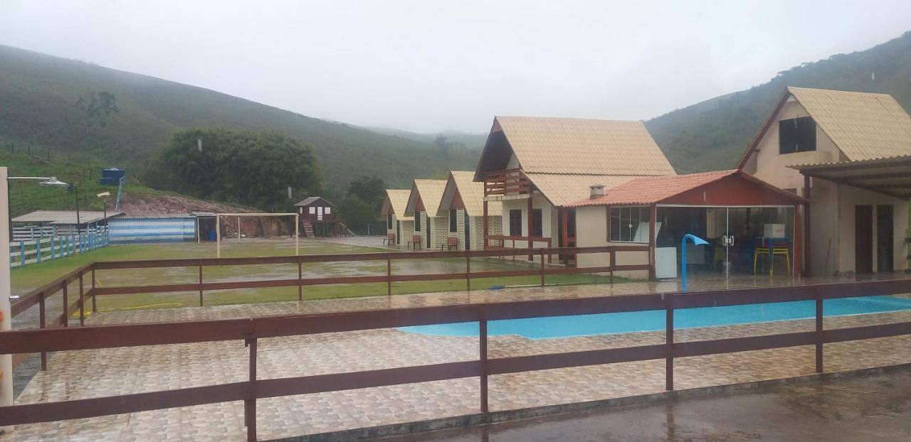 Pousada Recanto Feliz Carvalhos Mg Exteriér fotografie